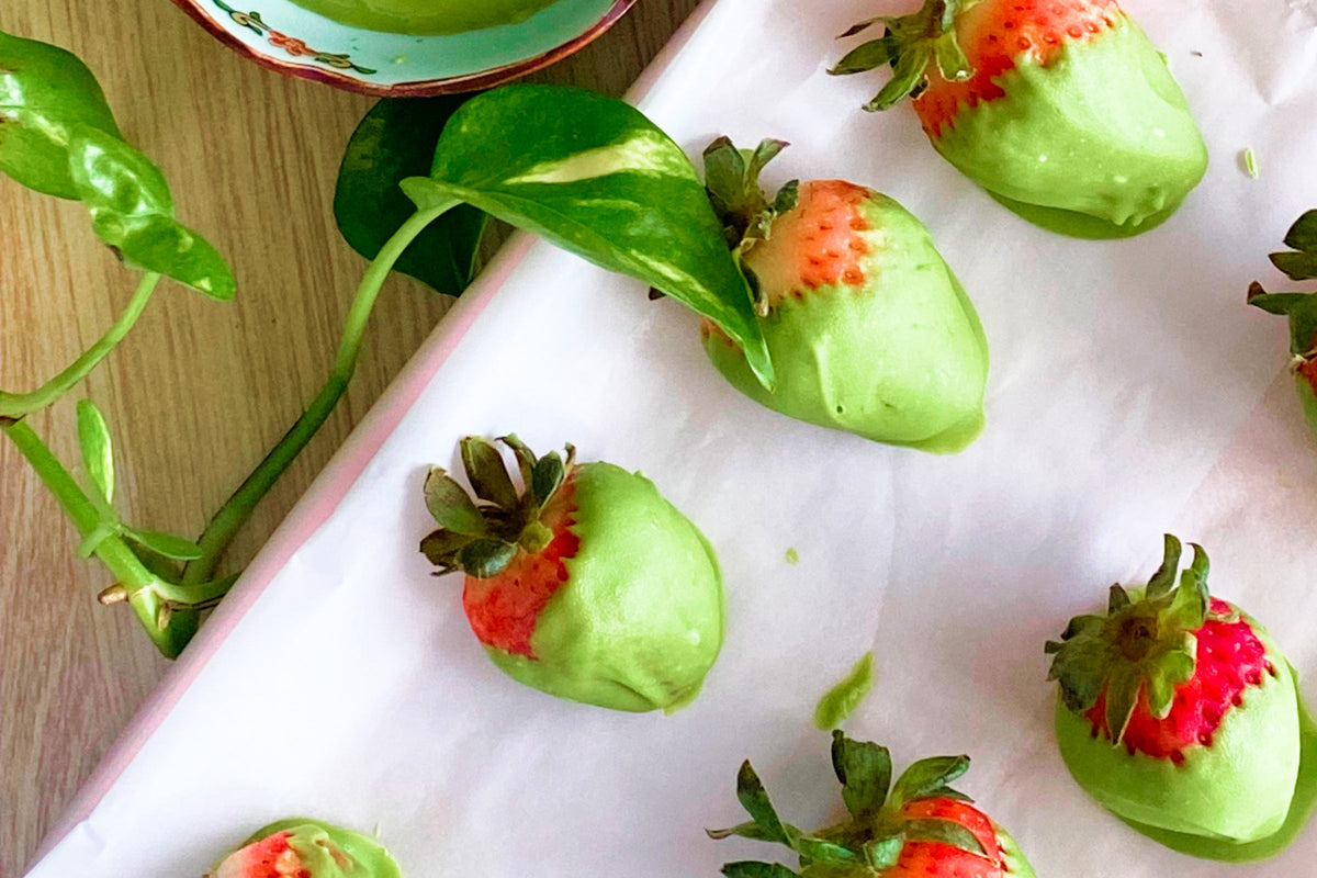 Matcha White Chocolate-Covered Strawberries: An Irresistible Treat